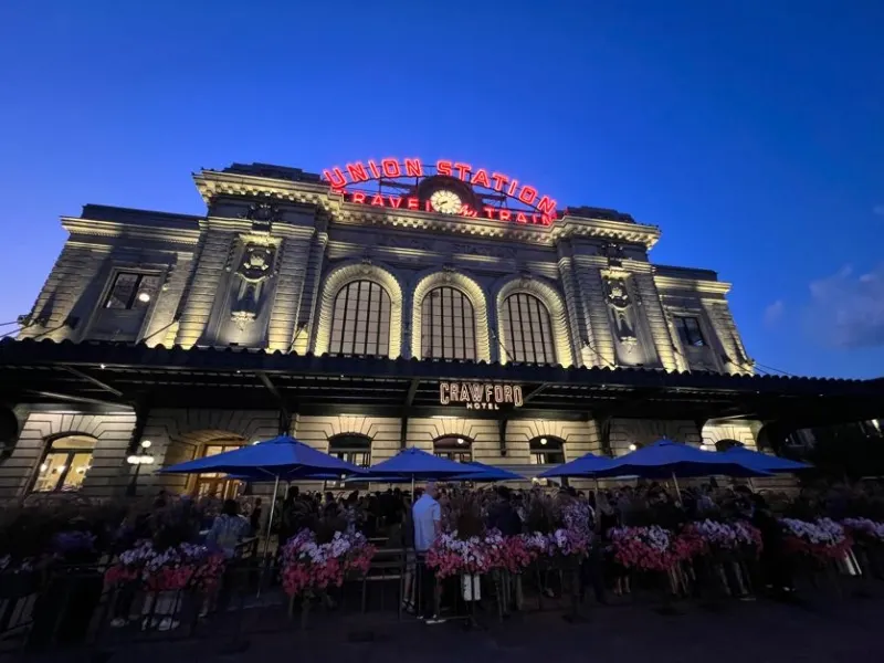 Singles Patio Party at Union Station - Summer Kickoff!